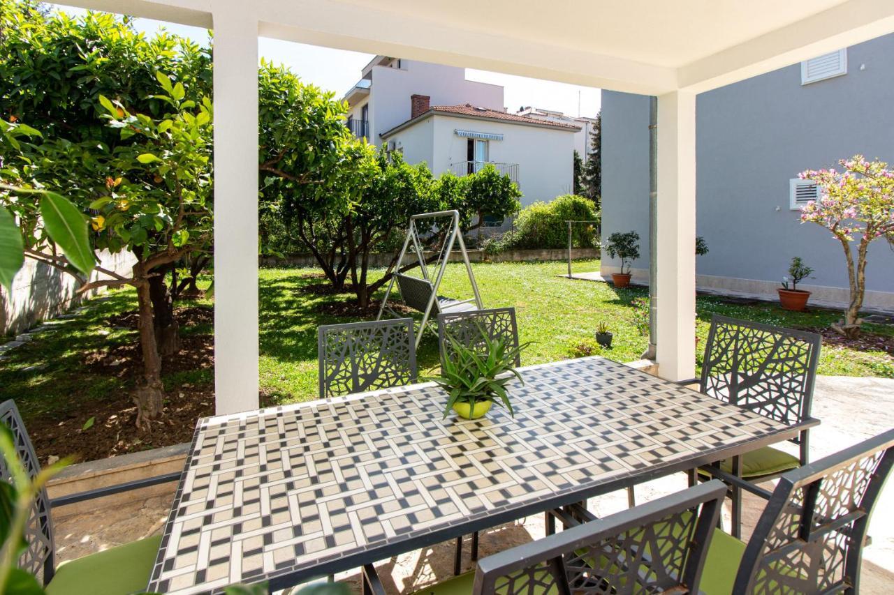 Apartment Fortunella Split Exteriör bild
