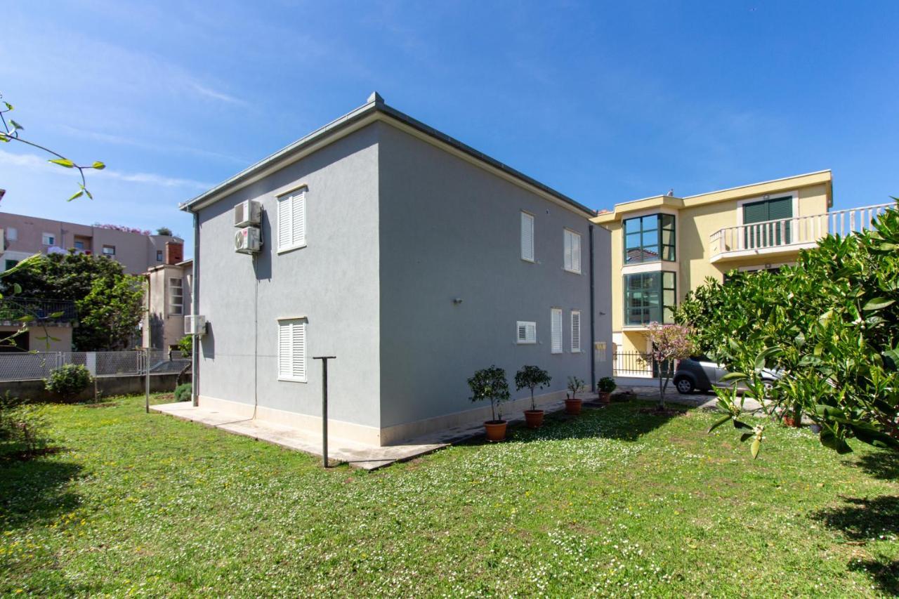 Apartment Fortunella Split Exteriör bild